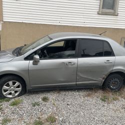 2009 Nisan Versa