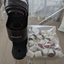Keurig coffee maker FREE pods