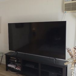 70 Samsung Inch TV!