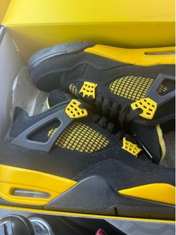 Jordan thunder 4s