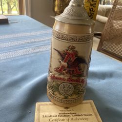 1988 CA75 Anheuser Busch LTD ED IV Stein