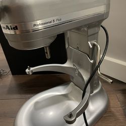 KitchenAid Professional 5 Plus Stand