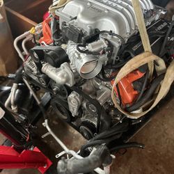 2023 SRT JAILBREAK ENGINE & TRANSMISSION