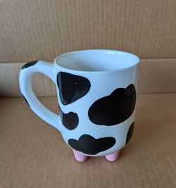 Mug Black White Ceramic Cow Print Mug with Feet