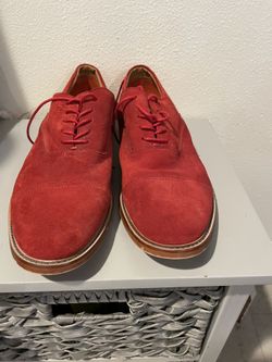 Great Condition Men’s size 10 Aldo Suede Shoes. Color is red. smoke free home. 