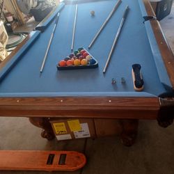 Pool Table 🎱 