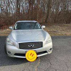 2012 Infinity M37 