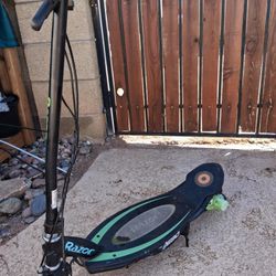 Razor Powercore E90 Electric Scooter Kids 8+