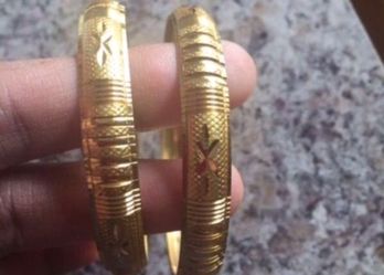Gold plated set of 2 bangles (bracelet) size 2.06