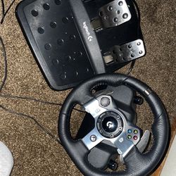 Nearly brand new. Game Wheel With Pedal 