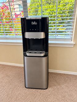 Brio bottom loading water cooler