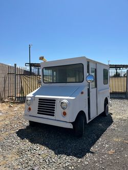 1970 Ford mail truck
