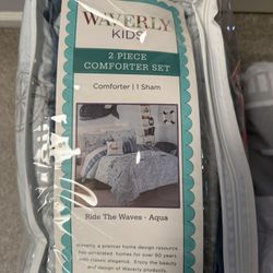 Twin Sized Nautical Themed Bedding Set