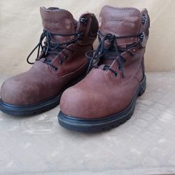 Women's Redwing Boots Size 8