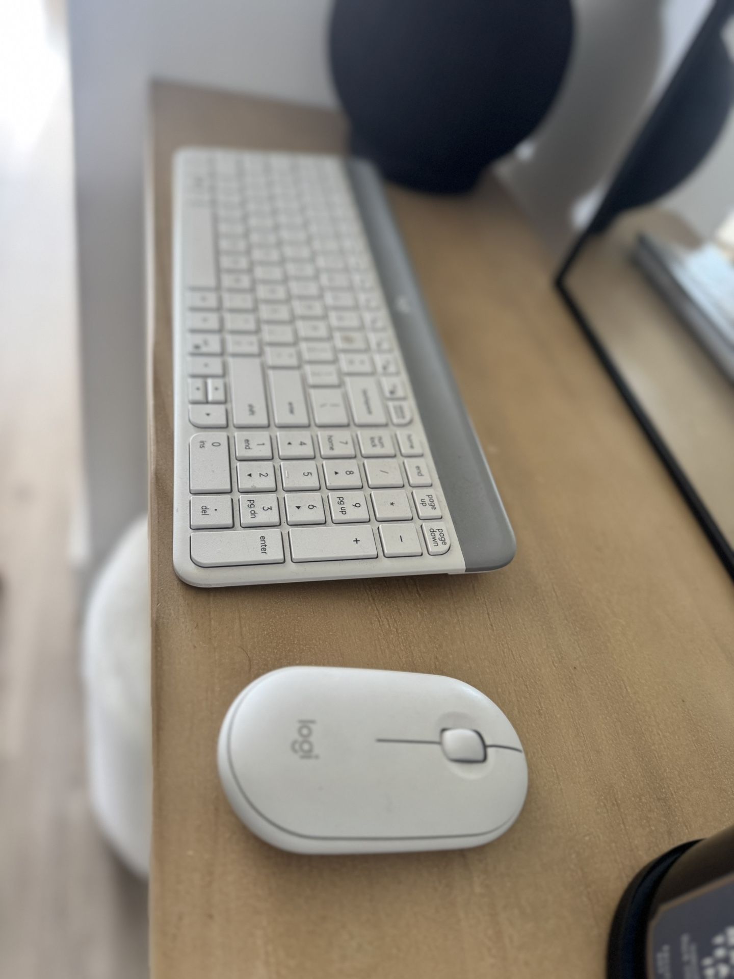 Logitech Keyboard+ Mouse Combo