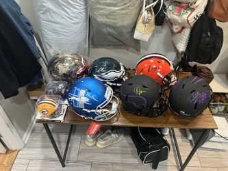 Autograph Helmets