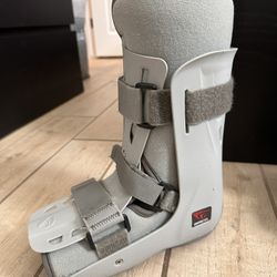 Bregg Mid Calf Fracture/ Sprain Boot