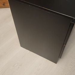 Black Night Stand