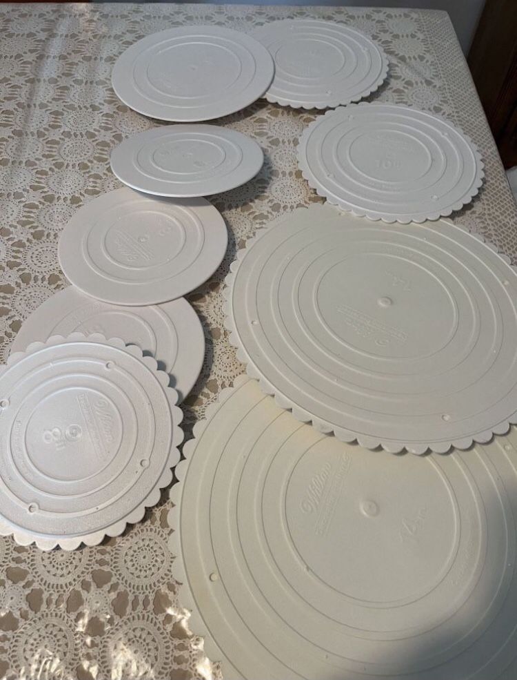 Wilton cake separator plates