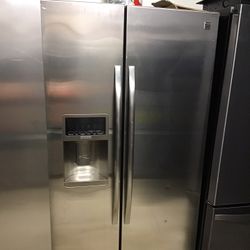 Refrigerator Kenmore 