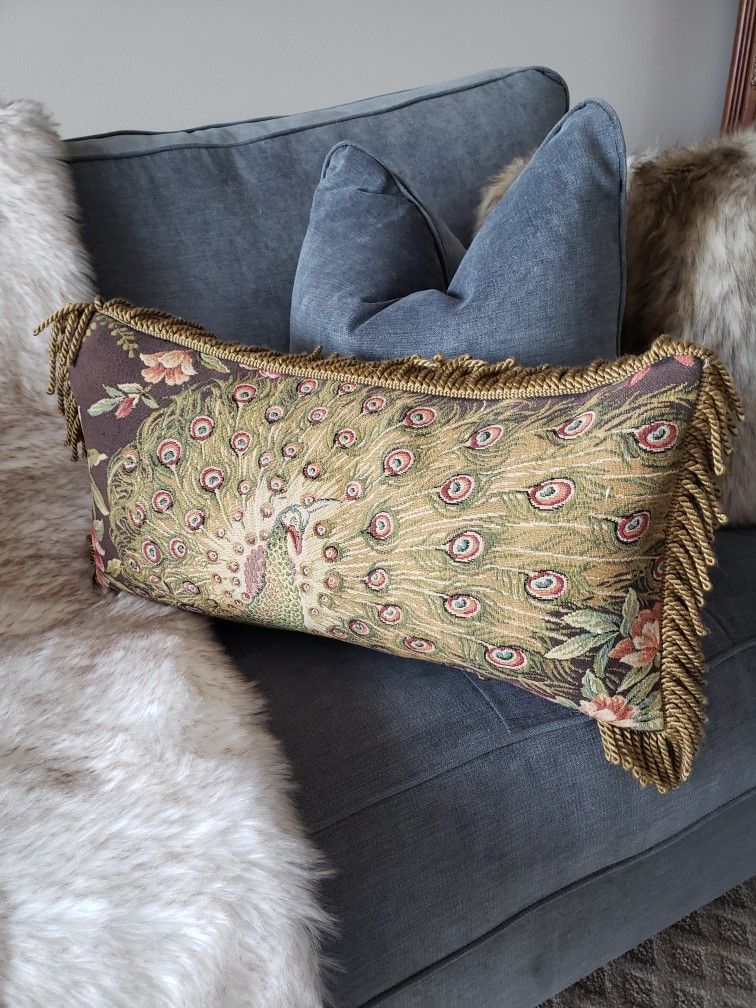 Peacock 🦚 PILLOW