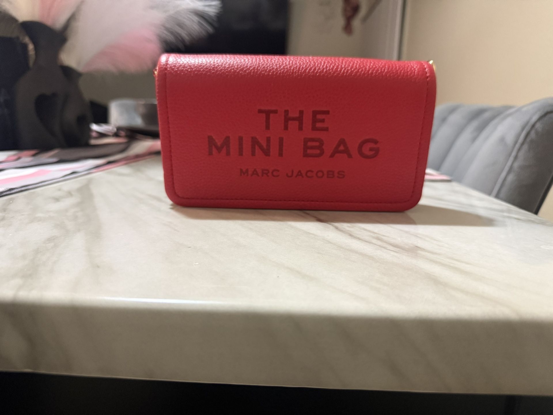 👜 Marc Jacobs Mini Tote Bag – Red (Excellent Condition)