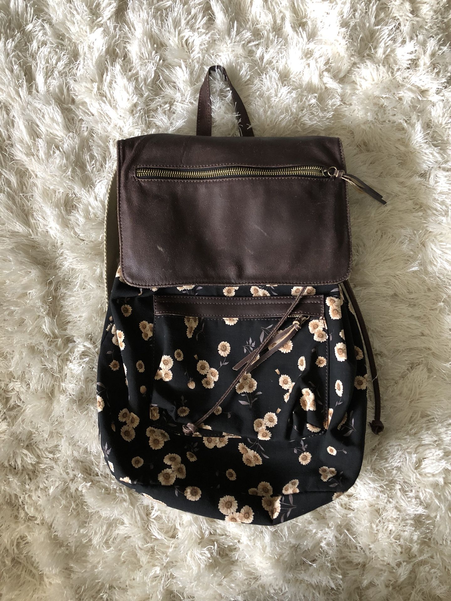 Bags & Backpacks – Brandy Melville