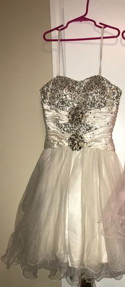 White dress wore once. Size small or medium