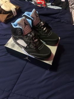 Air Jordan 5 “Black Carolina”