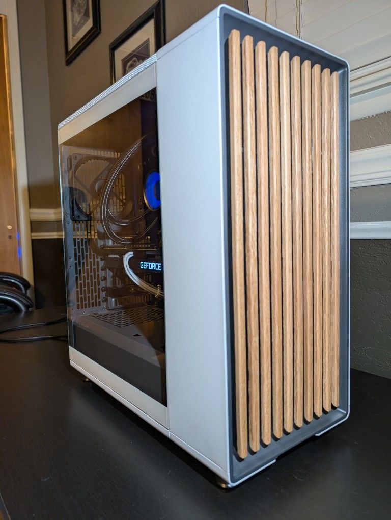 Gaming PC Ryzen 7 5800X and RTX 3070