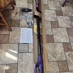 New Never Used SunJoe Electric Pole Saw 6.5amp 8” Bar. 15’ Reach. Must Pick Up