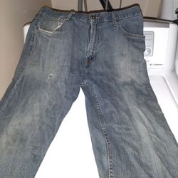 Jeans 32 By 30 Denizen Levi's 