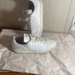 Size 10 Adidas 
