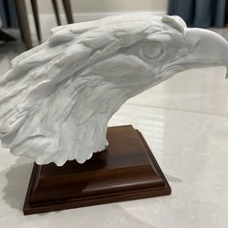 Eagle Statue #1
