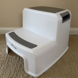 Dreambaby 2-Up Step Stool, Grey