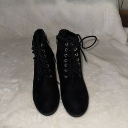 New Lace Ankle Boots With Heel