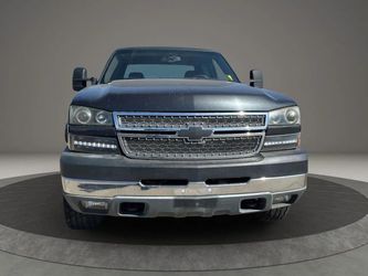 2005 Chevrolet Silverado 2500 HD Crew Cab