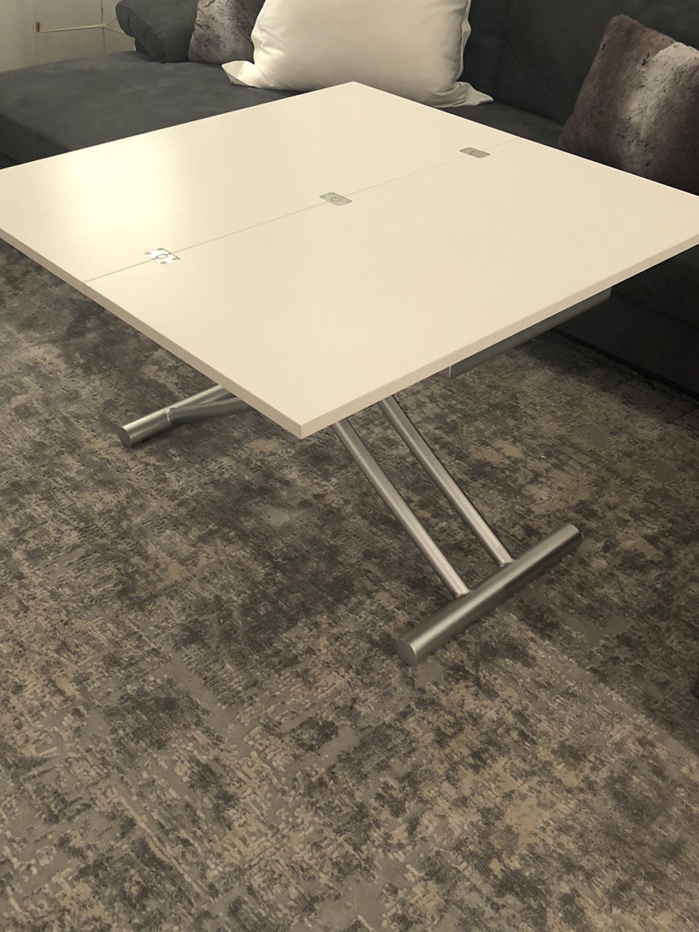 Amazing Adjustable Height And Size Table!!! Can Be A Dining Table, Desk And coffee Table!