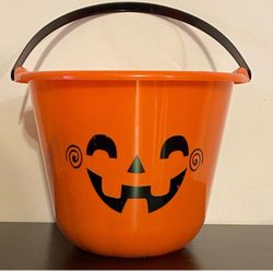 Halloween’Trick-or-Treat’ McDonald’s Collectible Pumpkin Pale 