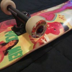 LOOKING FOR TRADE..... Supreme Skateboard