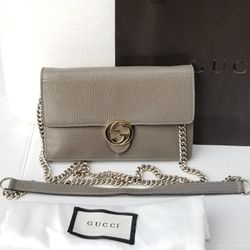 GUCCI WALLET ON CHAIN INTERLOCKING GG DOLLAR CALFSKIN Leather