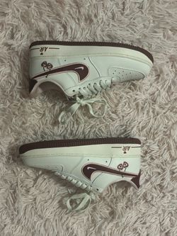 Nike Air Force Valentines Day Edition 2023