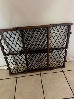 Evenflo gate