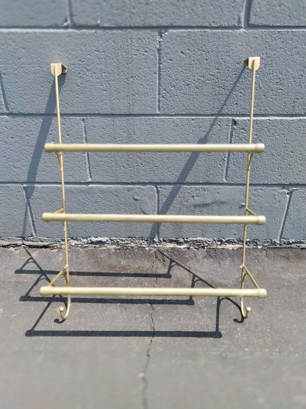 Towel Rack