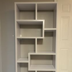 White"Puzzle" Display Cube