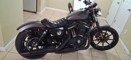 2017 Harley Davidson Iron 883