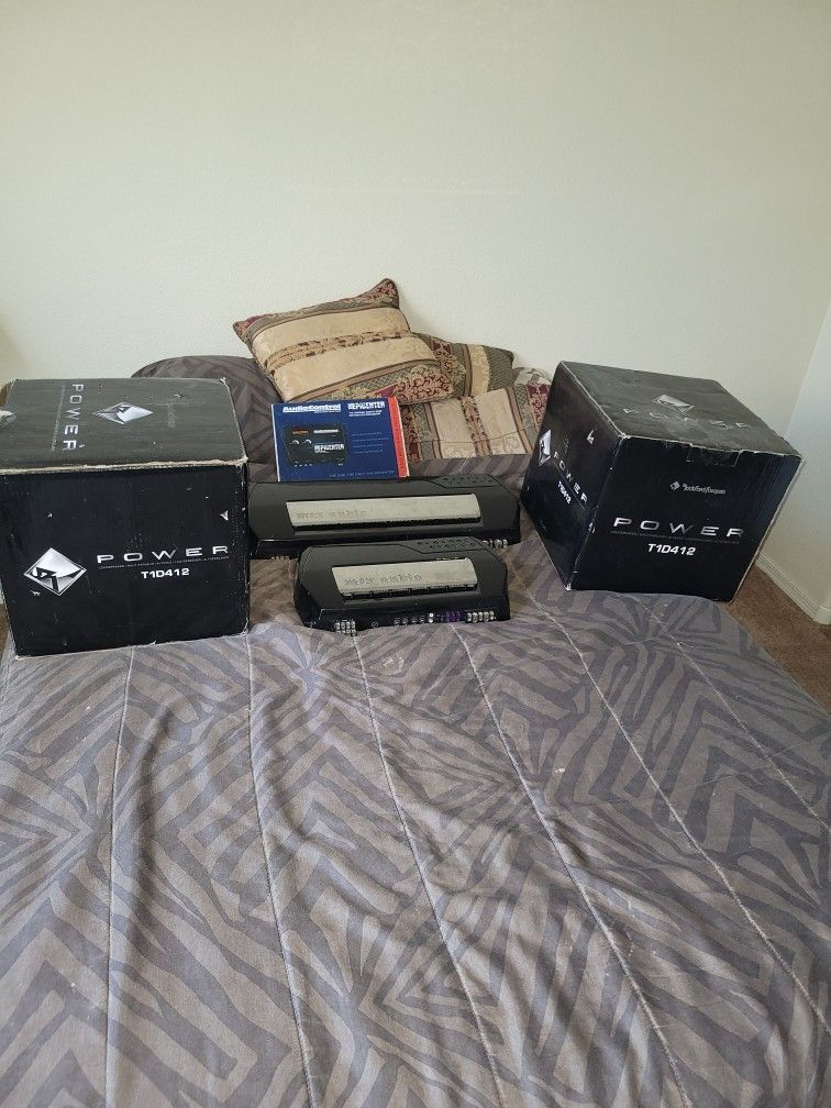 Mtx Elite Amps And Fosgate T1 12" Subs