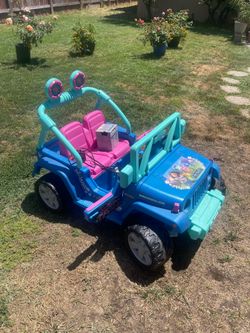 Encanto Power wheels Jeep