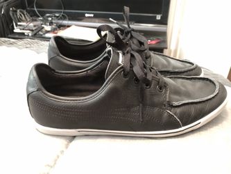 Black Leather Puma Low tops