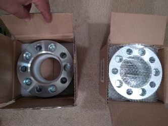 Spacer 5x114 or 5x4.5. 1 /2 inchs for Nissan acuras Toyotas fords